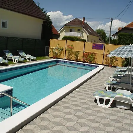 Adler Haus Nyaraló